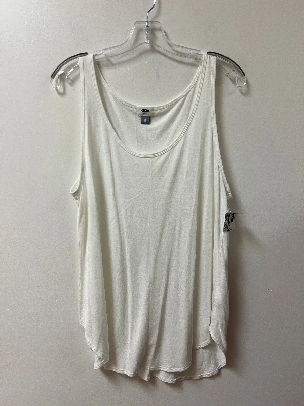 Top Sleeveless By Old Navy In White, Size: Xl