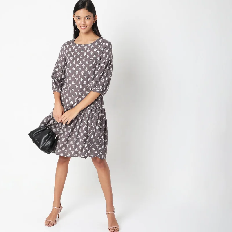 Regular Fit Printed Dress