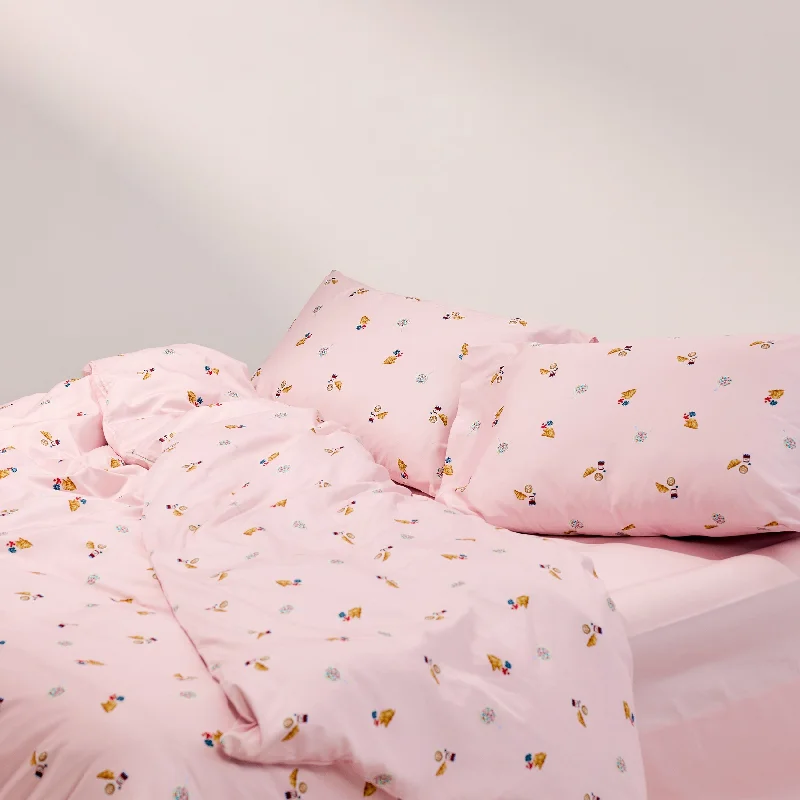 Breakfast Club Duvet Cover - Pink