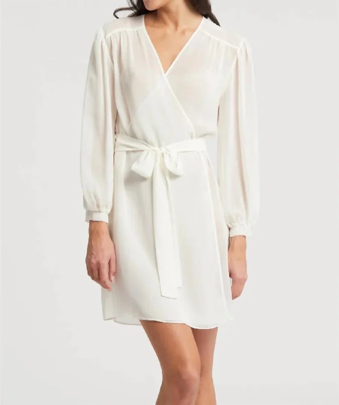 Tue Love Robe In Ivory